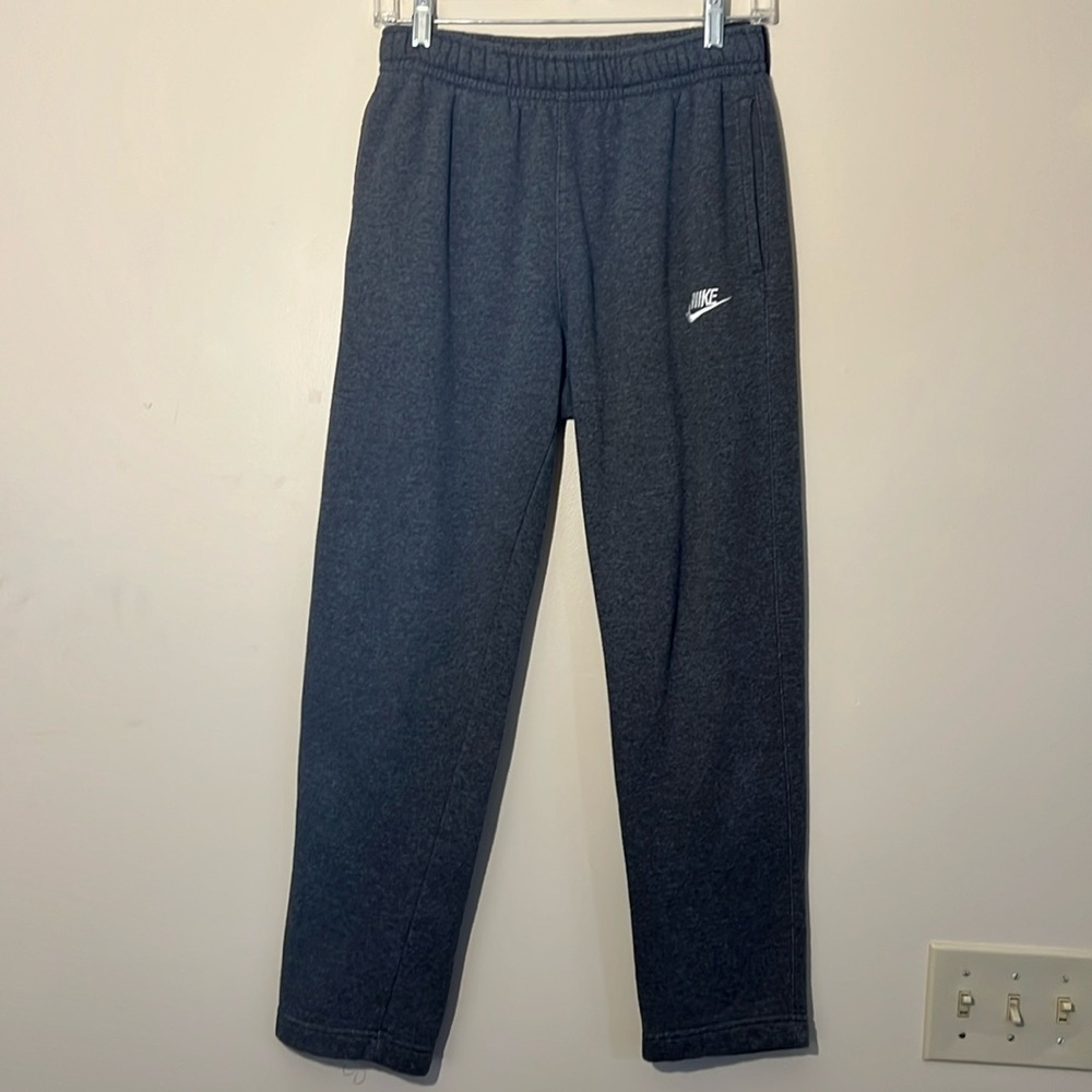 Mens Nike sweatpants/joggers - dark gray - small - minimal wear